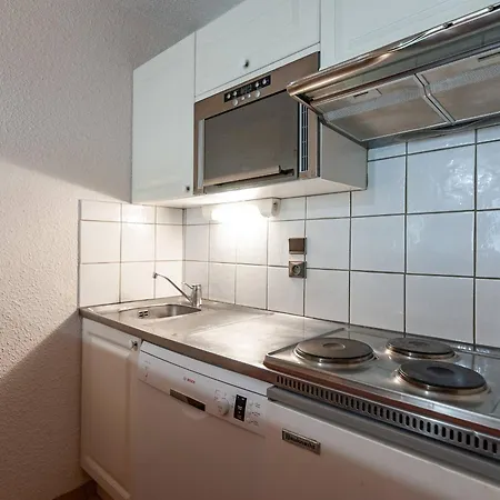 Apartment Avec Balcon, Proche Des Pistes Et Commerces - Fr-1-355-203 Les Allues